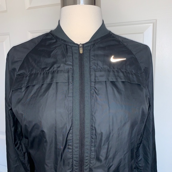 🍓Nike athletic running Jacket - Picture 2 of 14